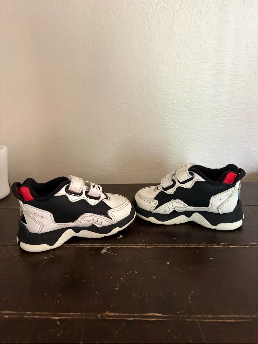 Vintage Y2K 90s Disney Pixar Toy Story Toddler Shoes Size 5